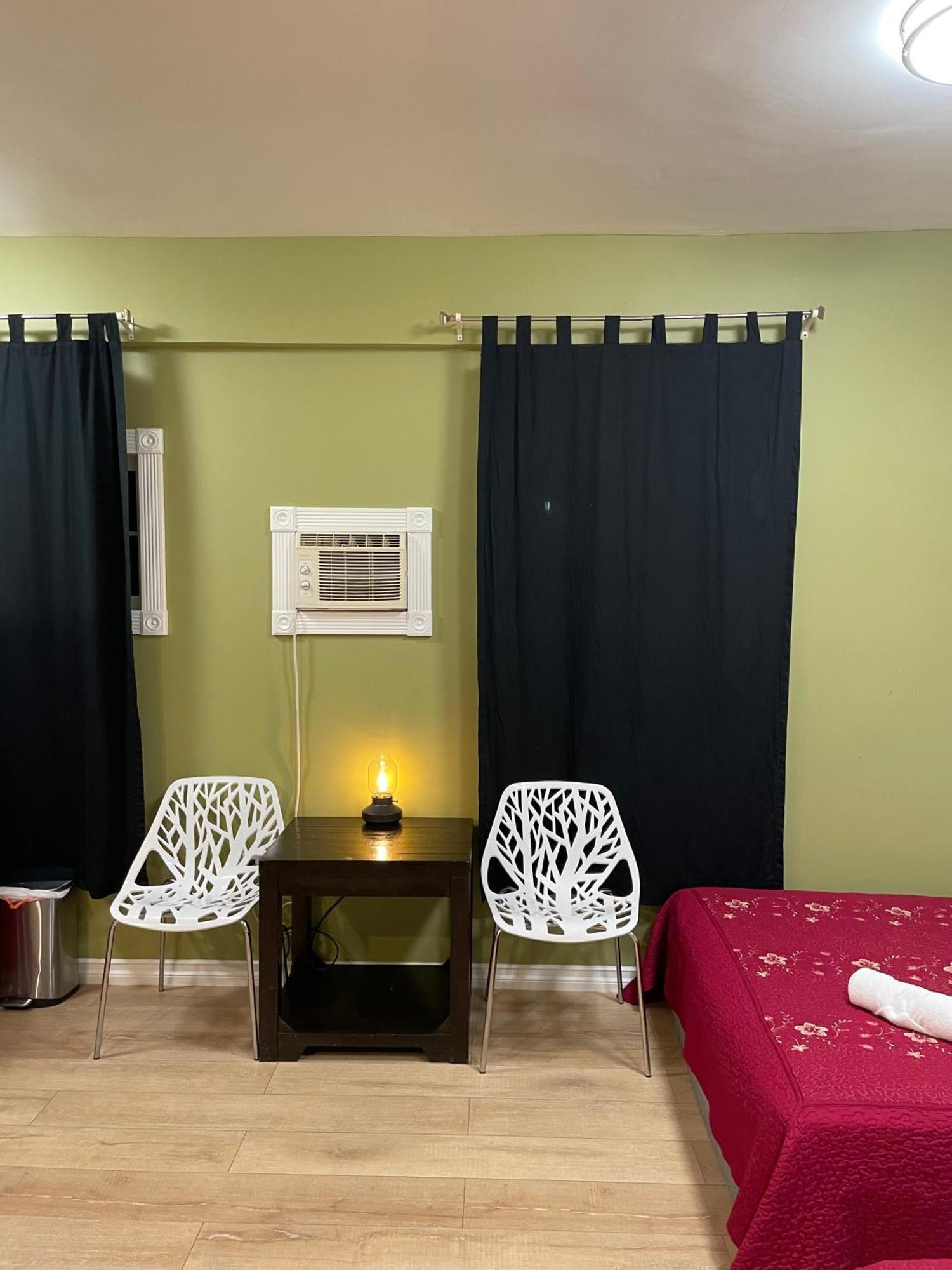 Private Room W/ Private Full Bathroom & Wifi & Ac & Shared Kitchen In Los Angeles Exterior photo
